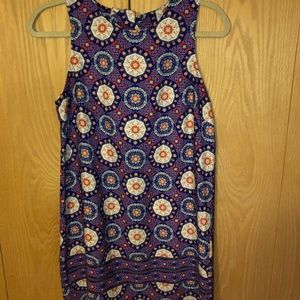 Patterned Dress with tie and cut out back